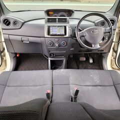 H.24(2012)年 トヨタ bB 1.3 S ナビ テレビ ETC 美車 車検2年 パールホワイト 走行73,700km 修復歴なしの画像