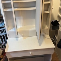 ドレッサーの画像