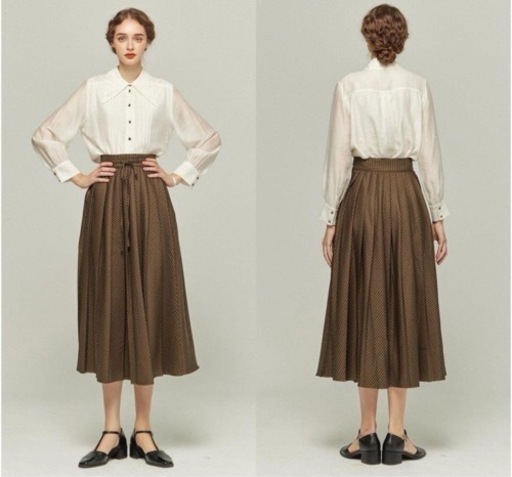 ハンバーガー片手に Tnewties トゥエンティーズ