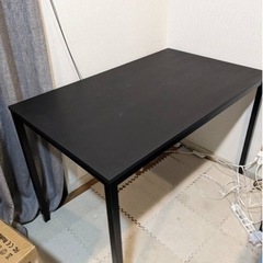 ダイニングテーブル　IKEA