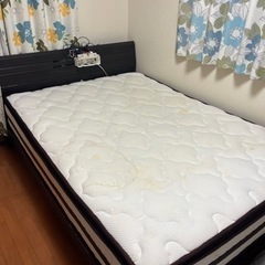 ベッド　ダブルサイズ　ポケットコイルの画像