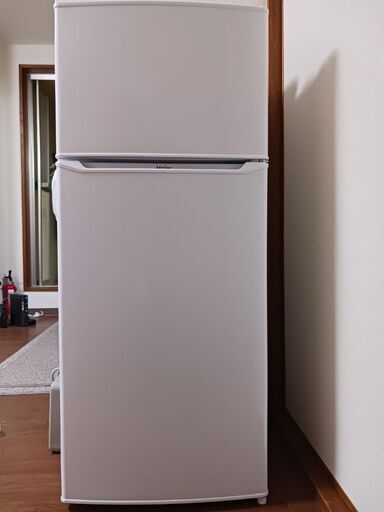 最終値下げ！2023年製ハイアール冷蔵庫１３０L美品
