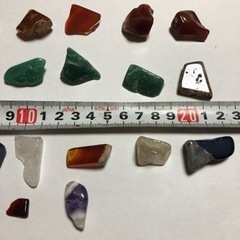 貴石　自然石　さざれ石　瓶入りの画像