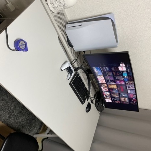 ゲーミングデスク　IKEA UTESPELARE ウーテスペラレ