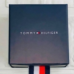 ✨美品 TOMMY HILFIGER✨トミーヒルフィガー ピアスの画像