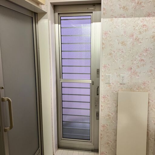 近々廃棄◆断熱複層ガラス YKK AP 勝手口(通風片引き戸) H2NKH-S-12420-WAPL 取り外し・後処理ができる方限定 和歌山市