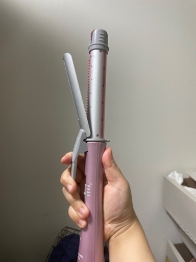 ヘアアイロン　(目立った傷なし)