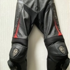ARLENNESS レザーパンツ
