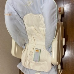 引越しに伴い期間限定再度値下げ　コンビベビーラック、ベビーチェア（配送相談可）の画像