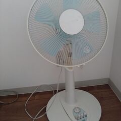 扇風機　ユアサ　YT-300９Pをお譲りしますの画像