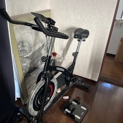 JOROTO エアロバイク スピンバイク の画像