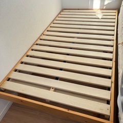 木製　シングルベッド　フレーム