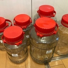 果実酒ビン（６ビンで500円）の画像
