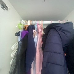 子供用収納家具の画像