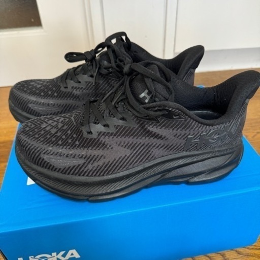 【新古品】HOKA ONE ONE CLIFTON9 WIDE 26cm ブラック メンズ ホカオネオネ クリフトン9 ワイド 極美品 ほぼ新品 厚底 ランニング可