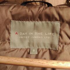 美品UNITED ARROWS LTD マウンテンダウンジャケットの画像