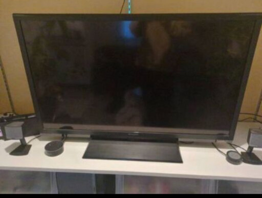 Sharp Aquos 40インチ テレビ
