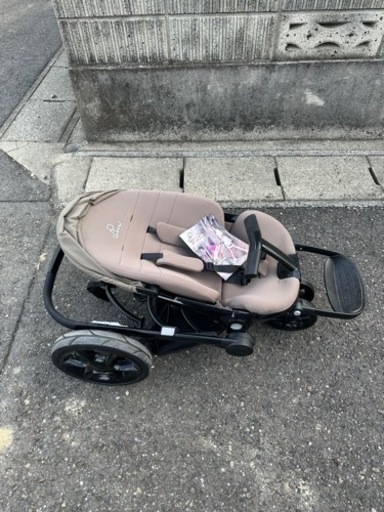 ベビーカー Quinny(クイニー)