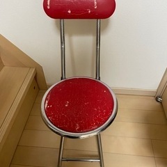 場所をとらない折りたたみ椅子