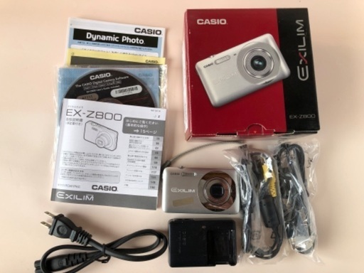デジタルカメラ CASIO EXSILM EX-Z800