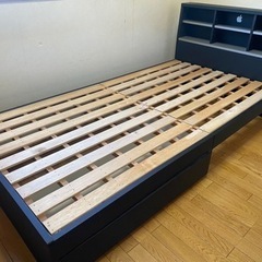 シングルベット　フレーム