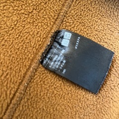 ユニクロ　フリースジャンパー　XL 金茶色