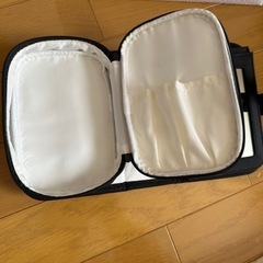 ラプンツェル　メイクポーチの画像