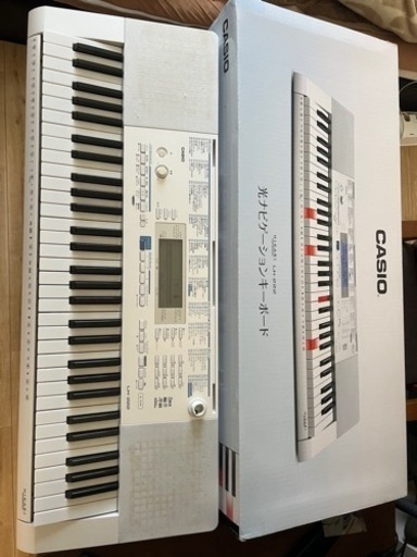 カシオ電子キーボード