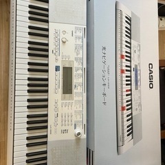 カシオ電子キーボード