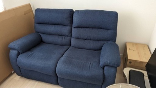 ニトリ　2人用　電動布張りリクライニングソファ Nビリーバ