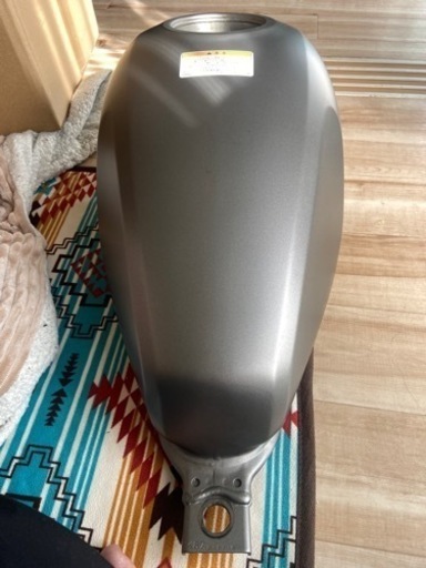 レブル250  ガソリンタンク　ガンメタ