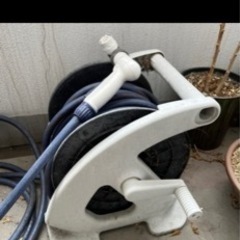 3点まとめ　洗濯機　散水ホース　ダイニングテーブルの画像