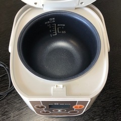 炊飯ジャー　BK−R60−WH 21年製の画像