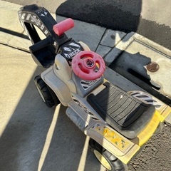 クレーンの乗り物の画像