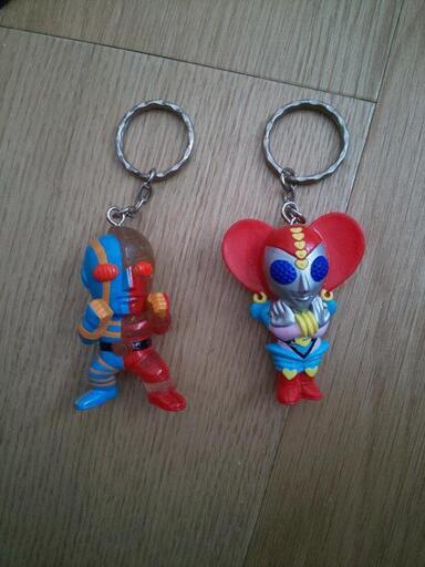 キカイダーとビジンダーのキーホルダー