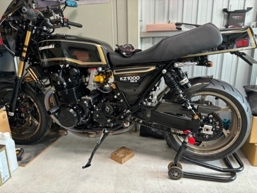 旧車カワサキKZ1000MK仕様