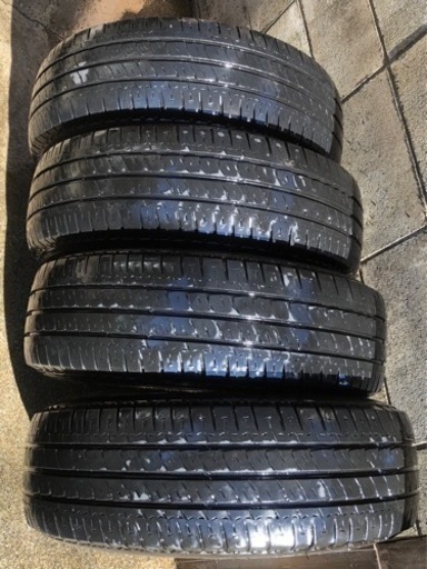 ミシュラン夏タイヤ　215/70R15C