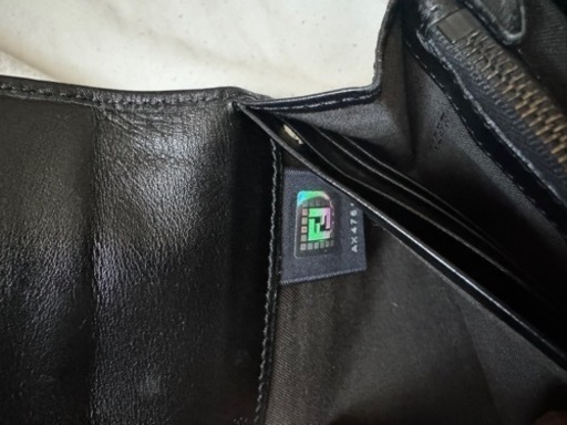 FENDI長財布