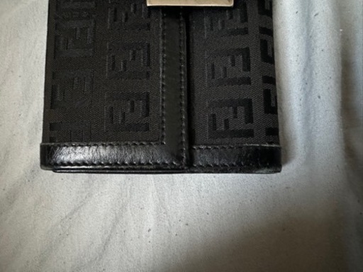 FENDI長財布