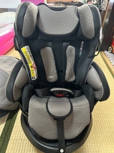 フラディアグロウ　ISOFIX360° セーフティープレミアム