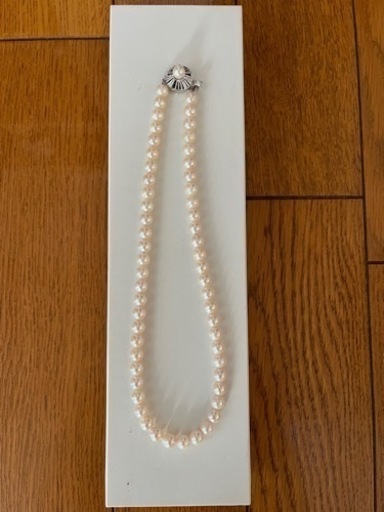 新品未使用パールネックレス