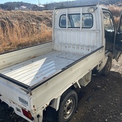 ダイハツハイゼットトラック　キャンプ　雪ドリ　4WD 値下げ