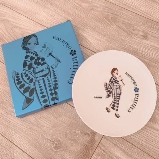 安室奈美恵 絵皿【非売品】emina okinawa浴衣