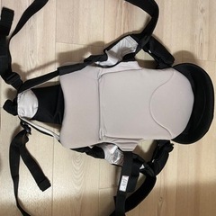 Combi抱っこ紐 マジカルコンバクトファーストSKY 横抱き可の画像