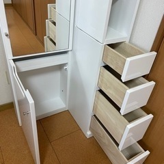 かわいいおしゃれな　ニトリのドレッサーです。の画像
