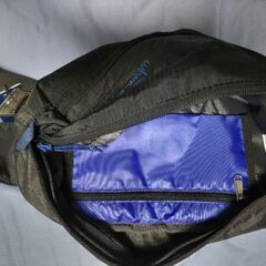 新品　ショルダーバッグの画像