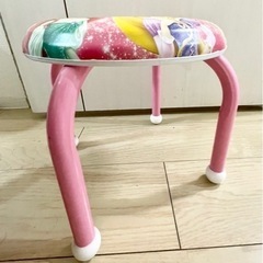 子供用　ディズニープリンセス　椅子の画像