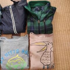 120cmの服セット（ジャンパー・トレーナー等）の画像