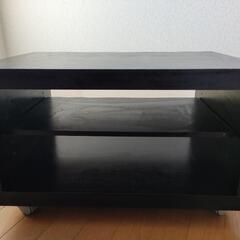 テレビ台　キャスター付き