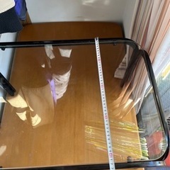 ガラス板テーブル